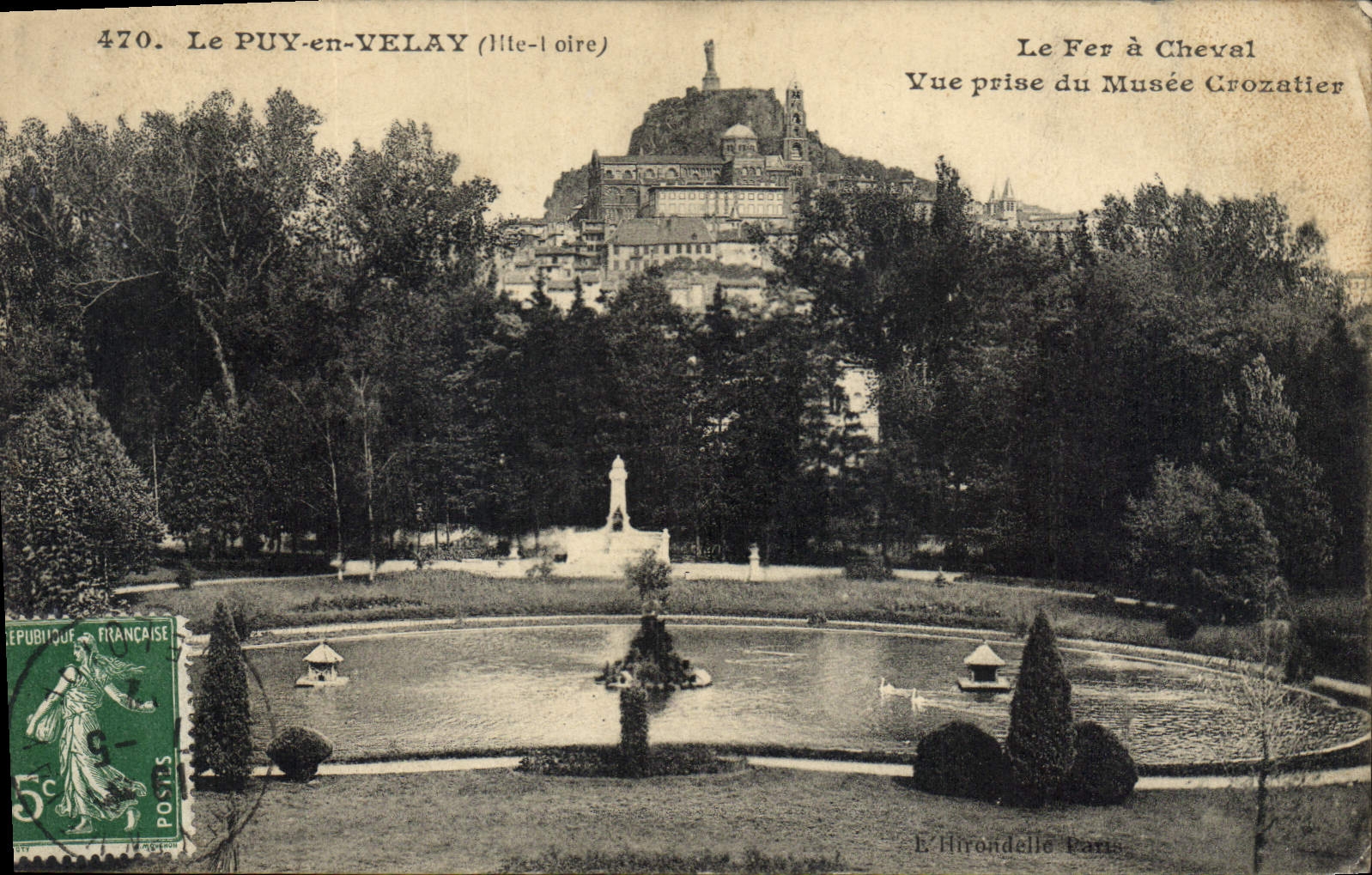 Le PUY-en-VELAY (Haute-Loire) — Vue prise du Musée Crozatier — E. Hirondelle, Paris
