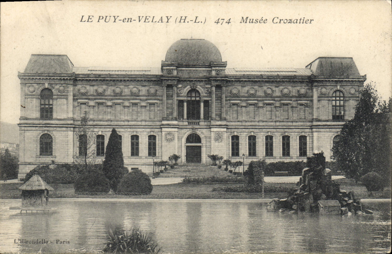 CPA Le Puy en Velay HL Musee Crozatier 