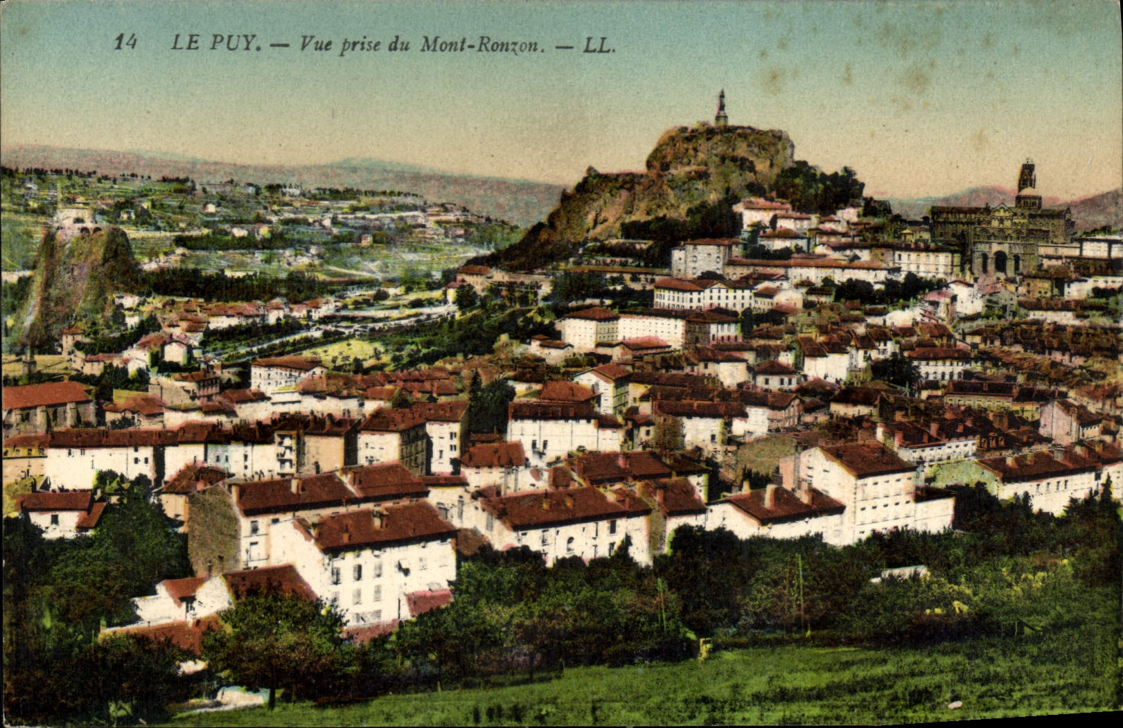 Le Puy — Vue prise du Mont-Ronzon — LL.