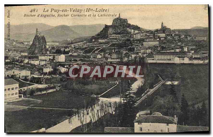 CPA Le Puy en Velay Hte Loire Rocher d'Aiguilhe Rocher Corneille et la Cathedrale 
