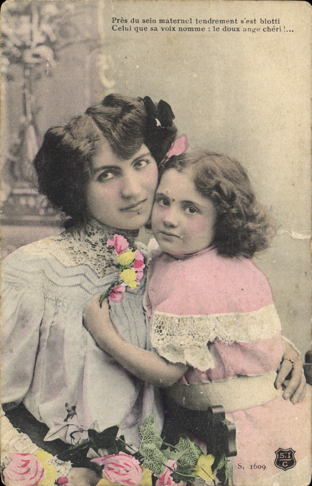 CPA Femme Enfant
