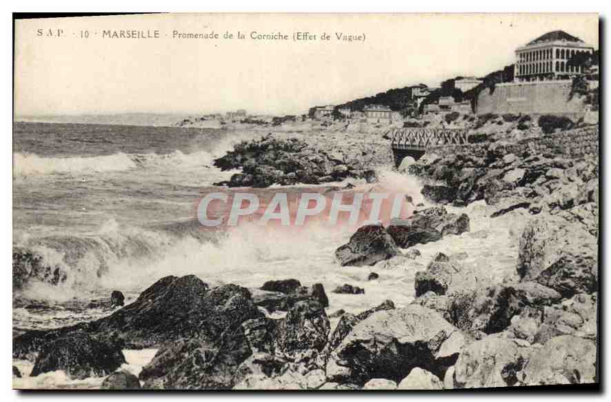 CPA Marseille Promenade de la Corniche Effet de Vague 