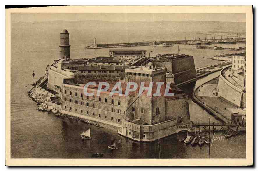 CPA La Douce France Marseille Le Fort Saint Jean 