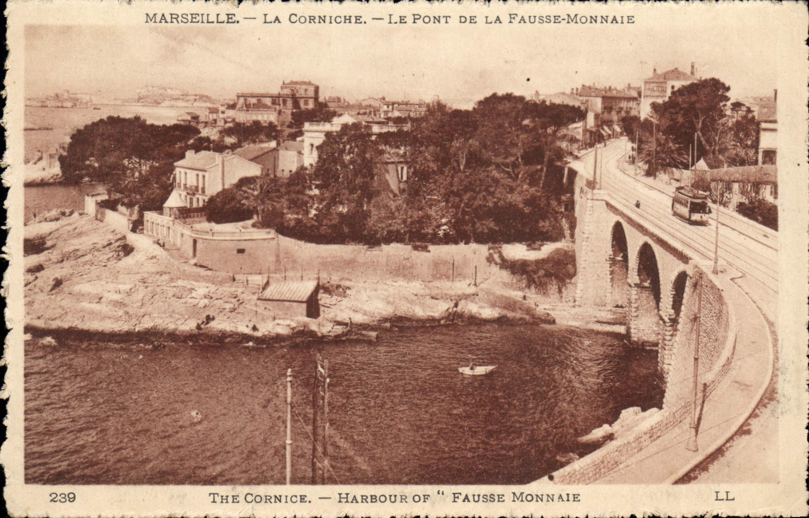 CPA Marseille La Corniche le Pont de la Fausse Monnaie 