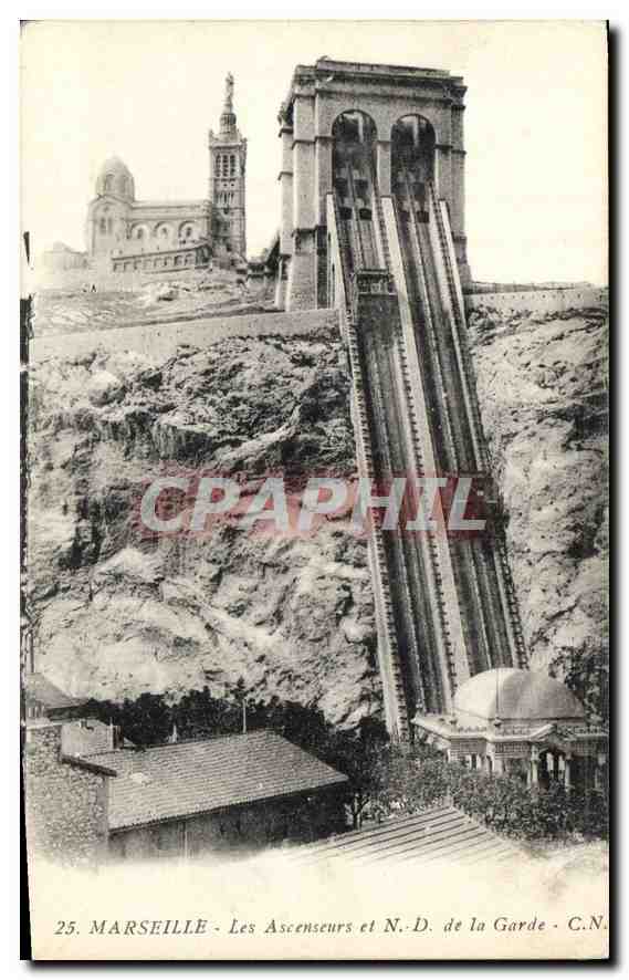CPA Marseille Les Ascenseurs et Notre Dame de la Garde 