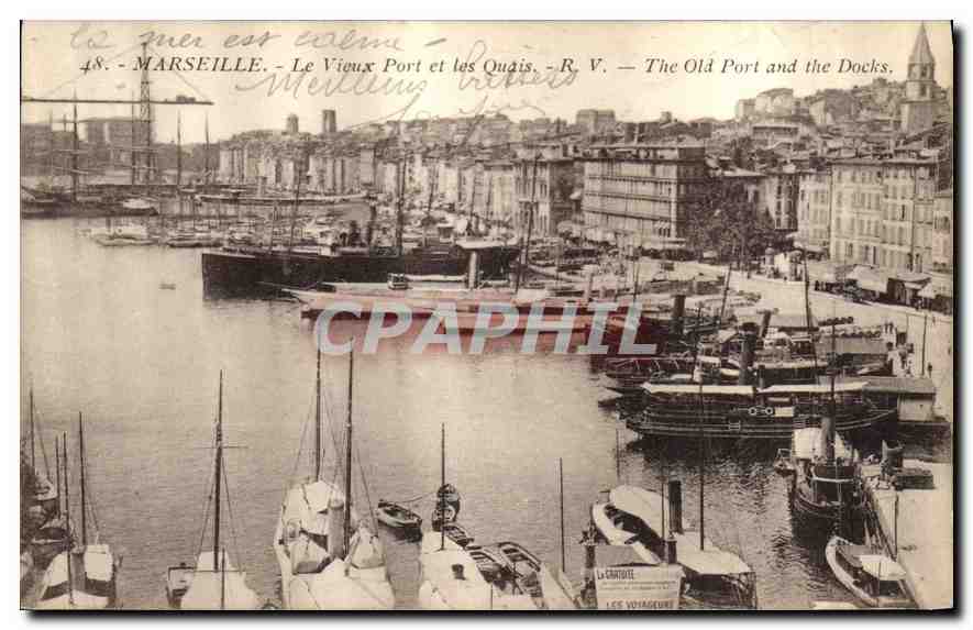 CPA Marseille Le Vieus Port et les Quais Bateaux