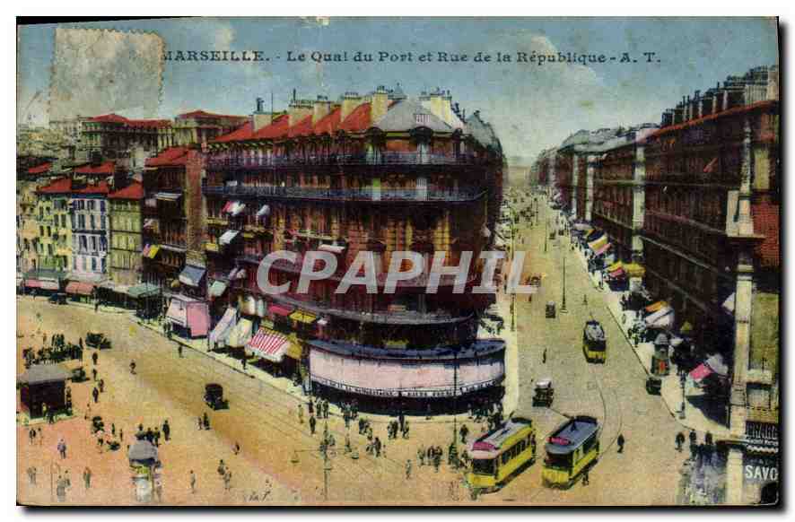 CPA Marseille Le Quai du Port et Rue de la Republique 