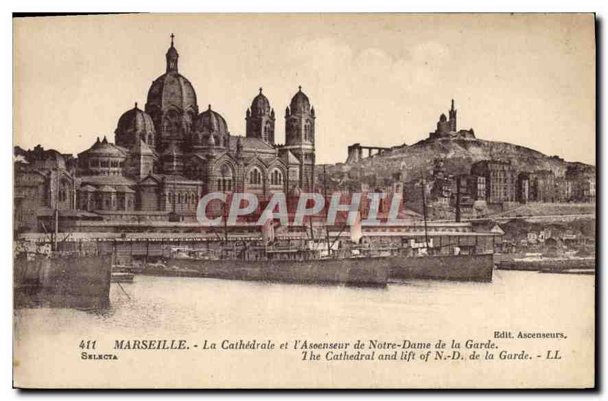 CPA Marseille La Cathedrale et l'Ascenseur de Notre Dame de la Garde 