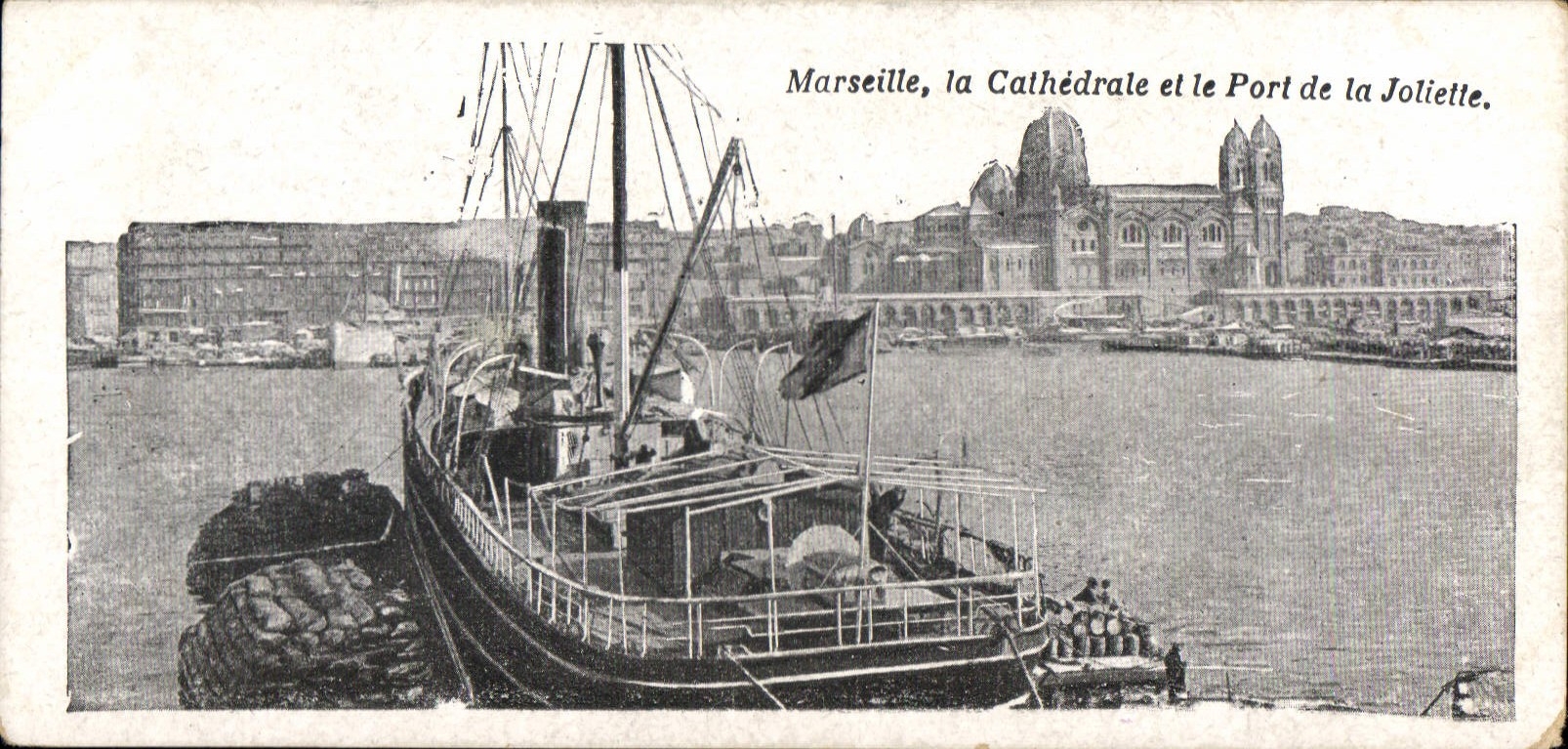 CPA Marseille La Cathedrale et le Port de la Joliette 