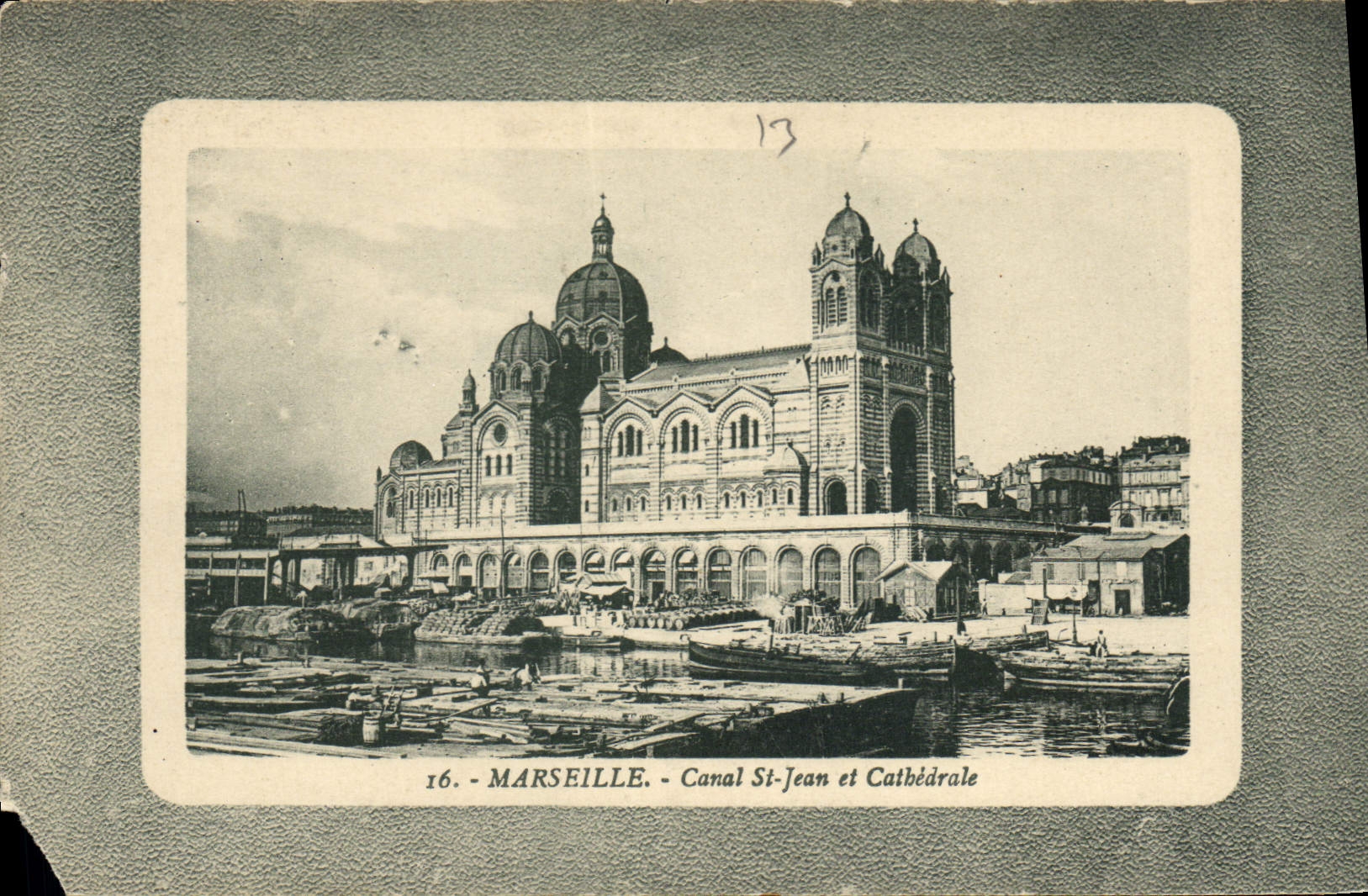Marseille - Canal Saint-Jean et Cathédrale — Éditeur : Costa, Marseille, n° 16