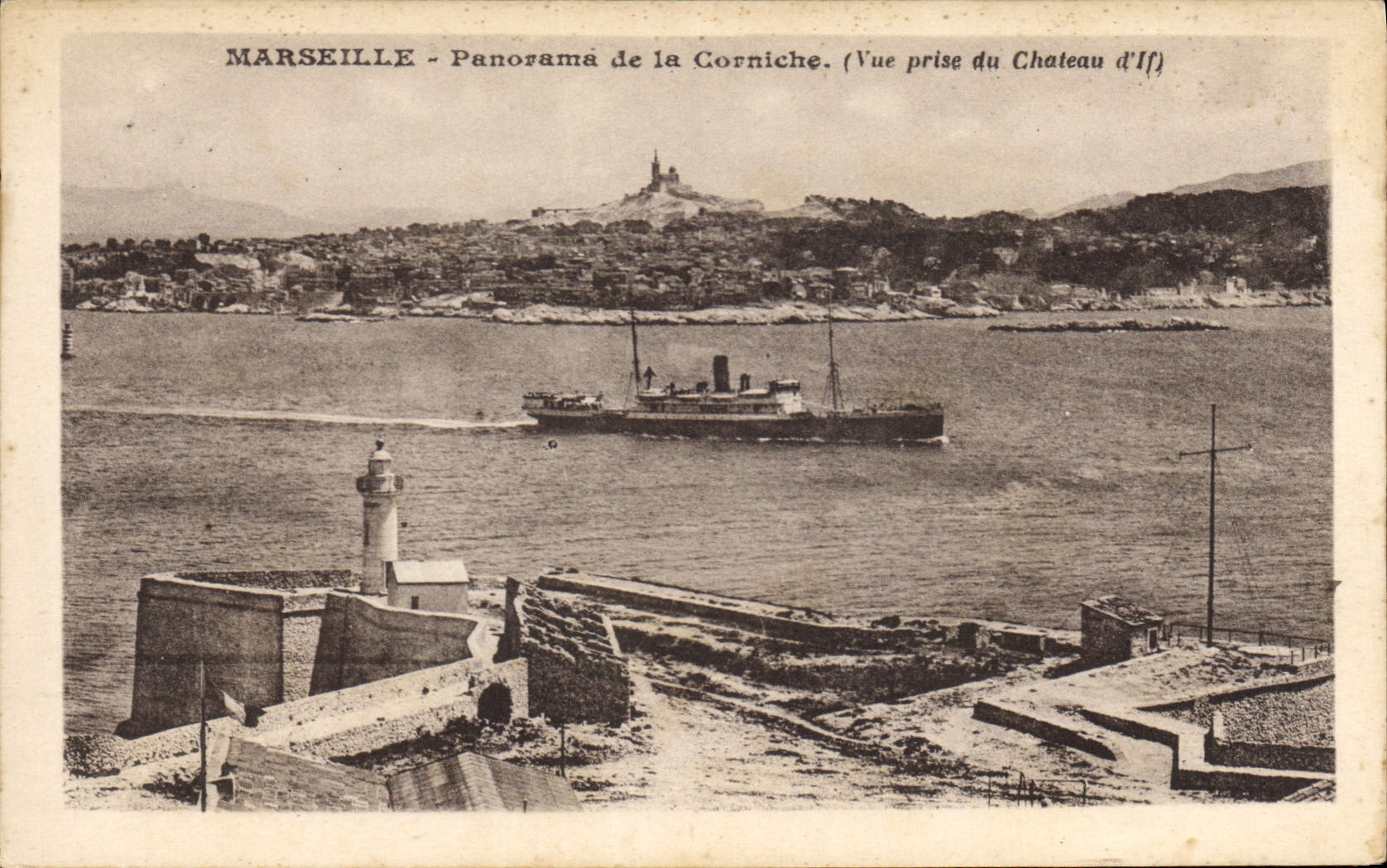CPA Marseille Panorama de la Corniche vue prise du Chateau d'If 