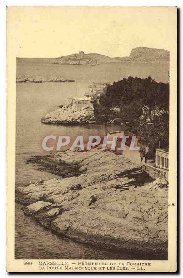 CPA Marseille Promenade de la Corniche La Route Malmousque et les Iles 