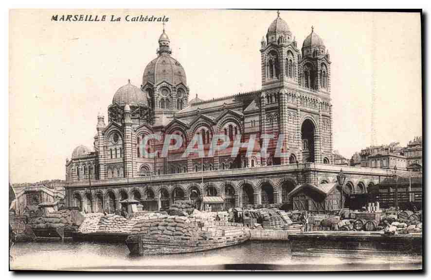 CPA Marseille La Cathedrale 