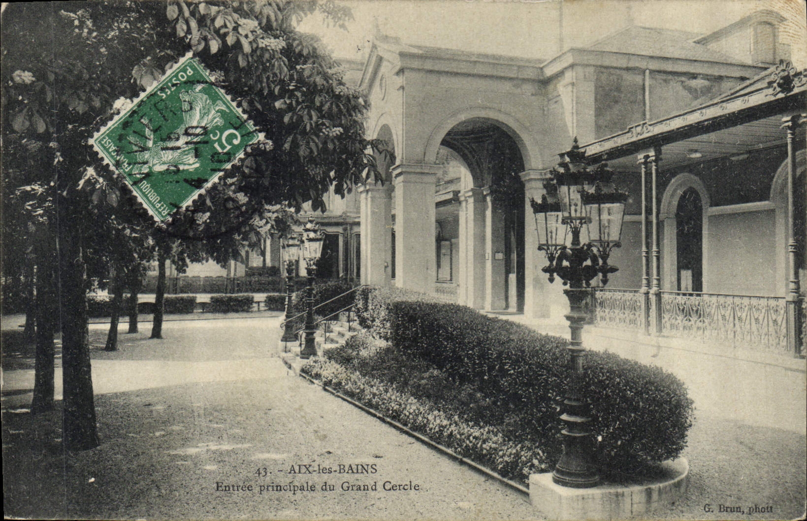 CPA AIx les Bains Entree principale du Grand Cercle 