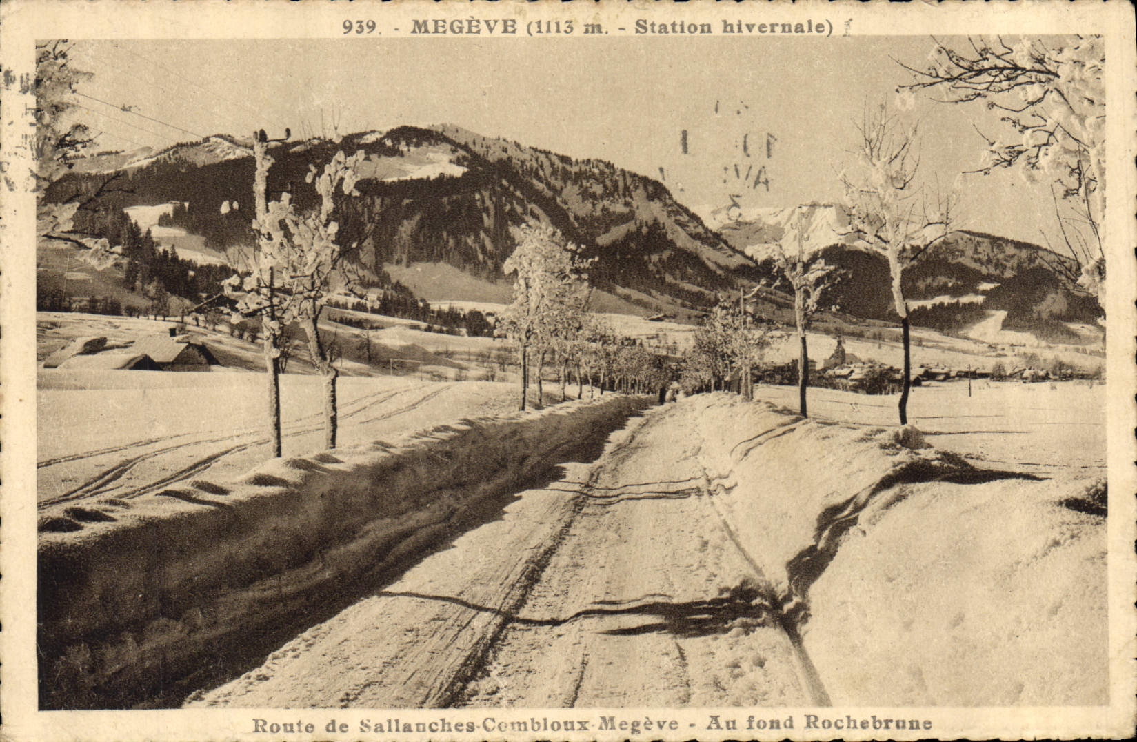 CPA Megeve Station Hivernale Route de Sallanches Combioux Megeve Au Fond Rochebrune 