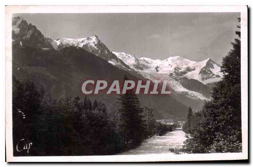 Chamonix - Mont-Blanc — vue panoramique — éditeur 'Cap' (série non identifiée)