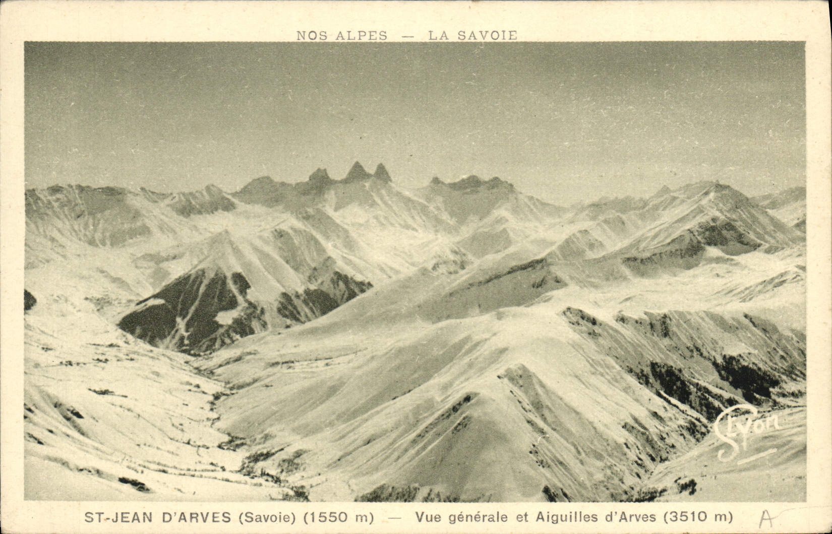 CPA Nos Alpes La Savoie St Jean d'Arves Savoie Vue generale et Aiguilles d'Arves 