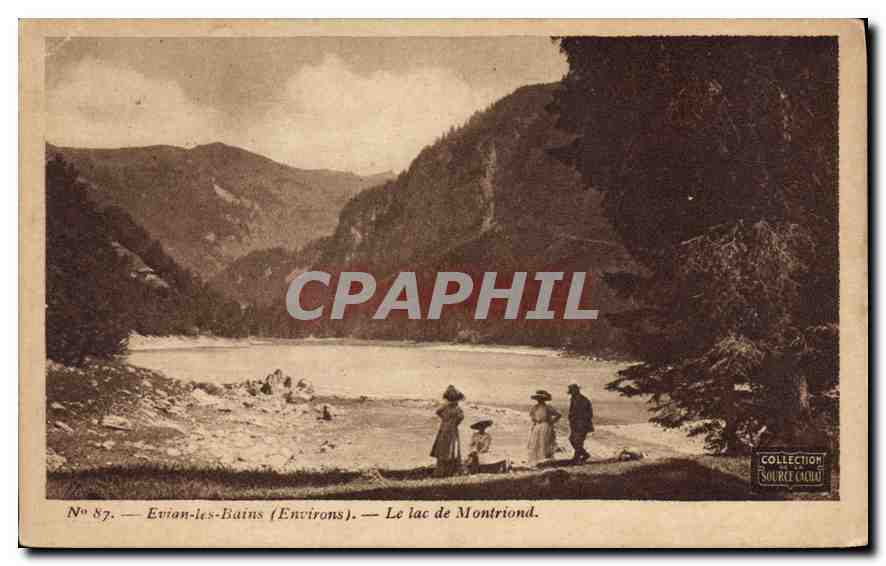 CPA Evian les Bains Environs Le Lac de Montriond 
