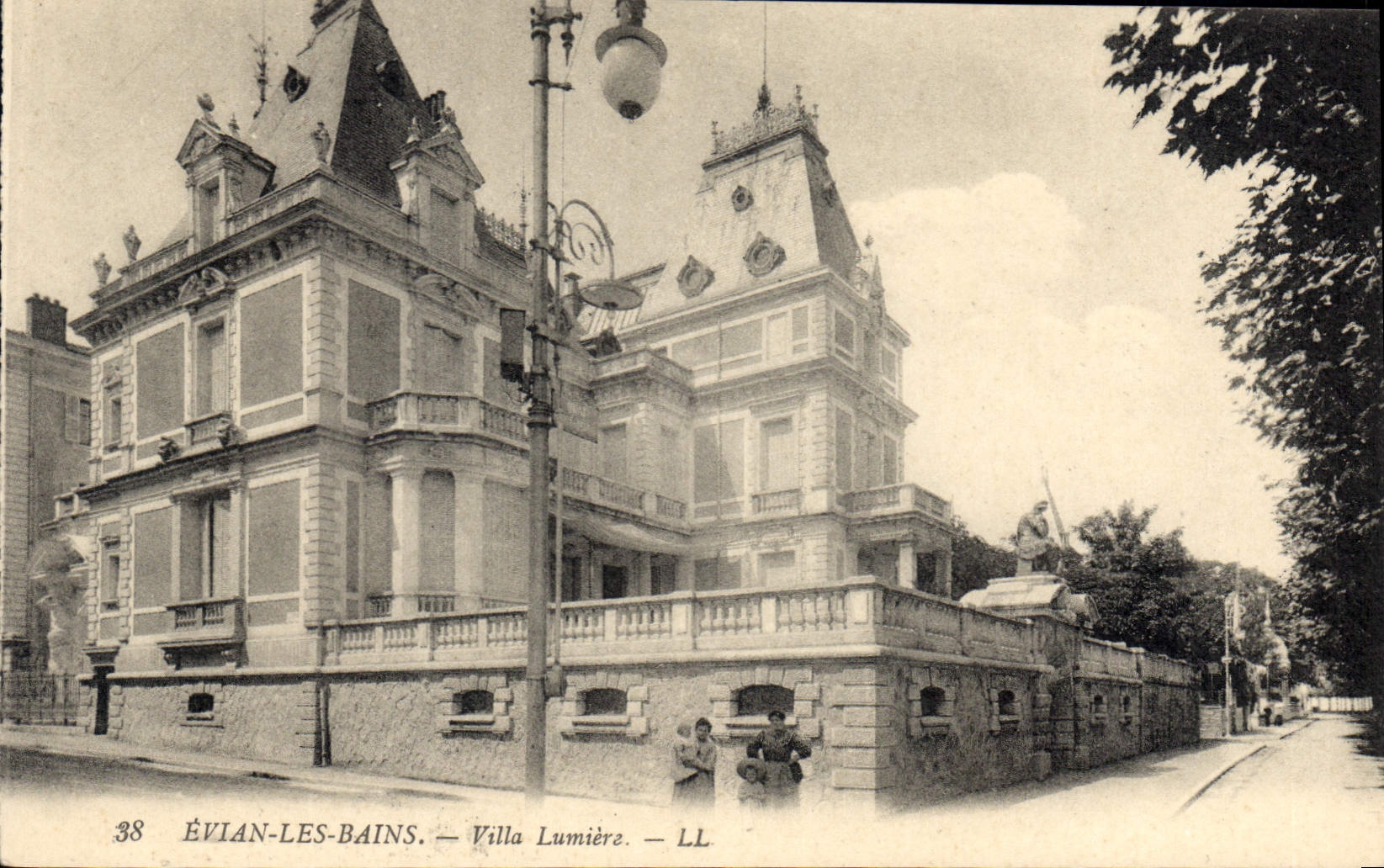 CPA Evian les Bains Villa Lumiere 