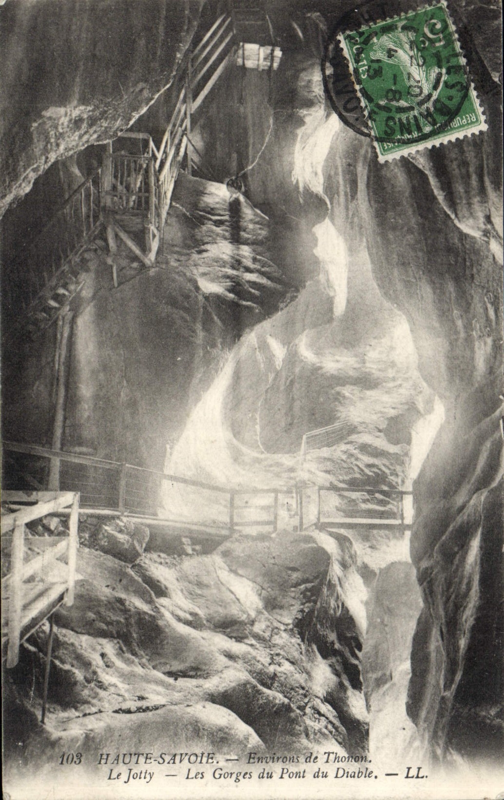 Die Schluchten des Pont du Diable — Haute-Savoie — LL. — N° 103