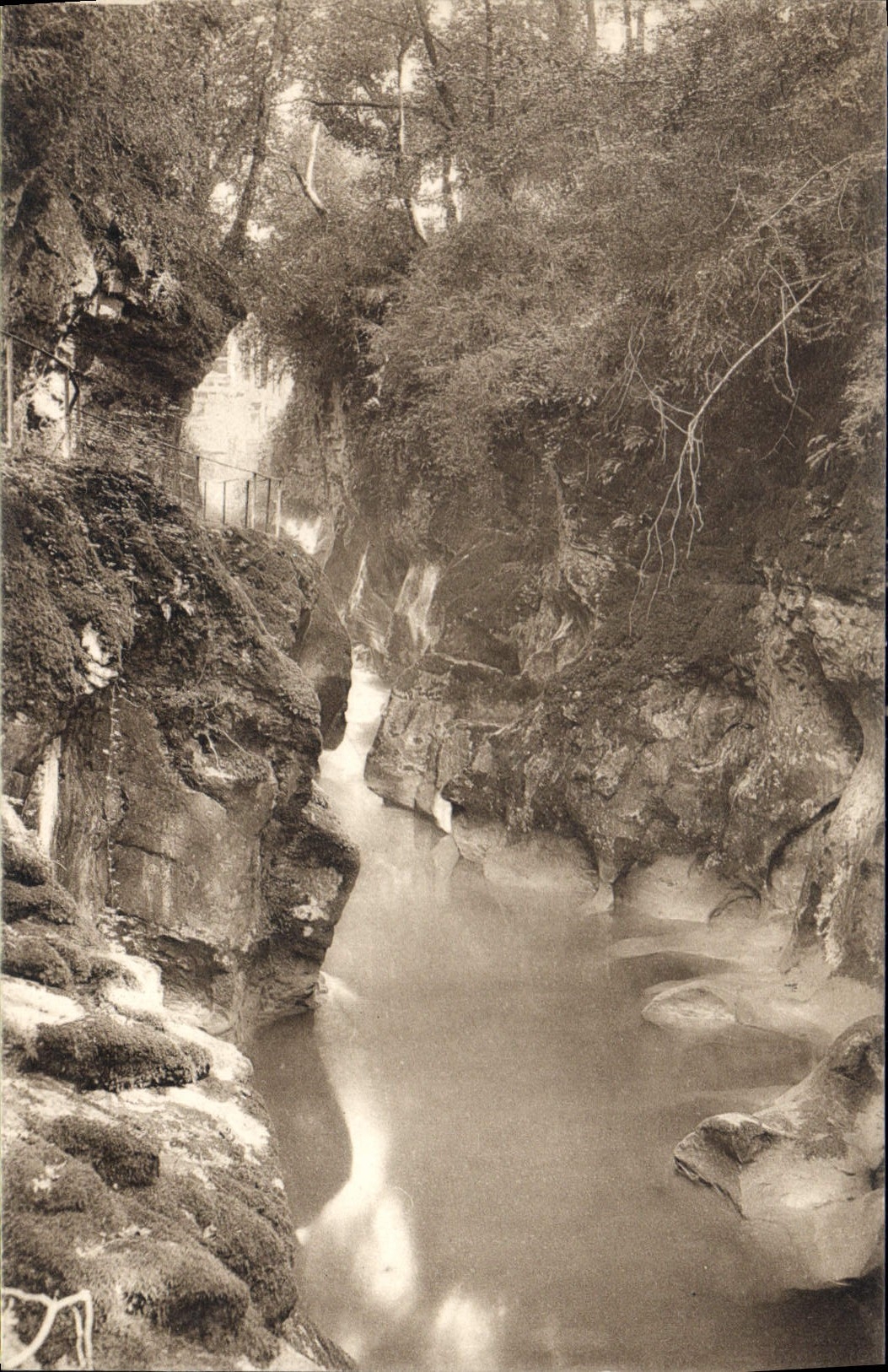 CPA Gresy sur Aix Gorges du Sierroz 