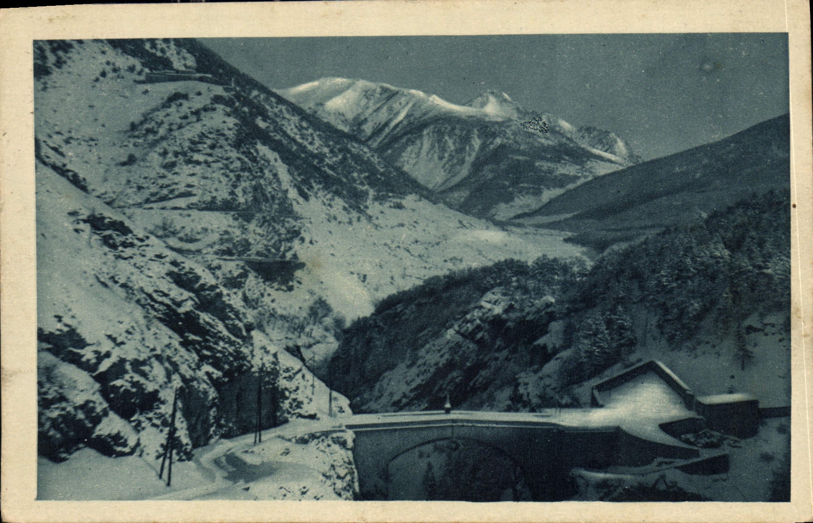 Briancón im Winter (Hautes-Alpes) — Pont Asfeld, Fort des Saletias, der Chaberton (3158 m.) — Edition L. Aurore