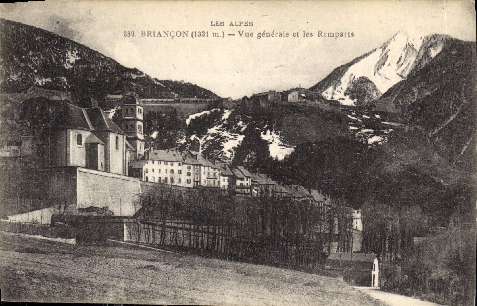 Briançon (1321 m.) — Vue générale et les Remparts — Les Alpes, n° 289