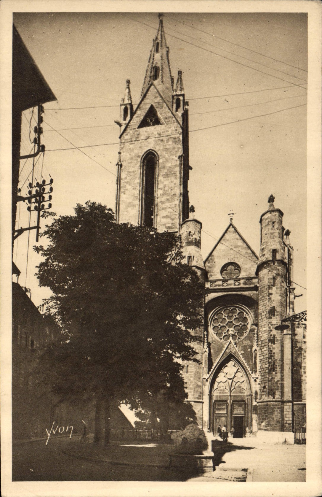 Église Saint-Jean de Malte — Aix-en-Provence (B.-du-R.) — Éditions d'Al YVON