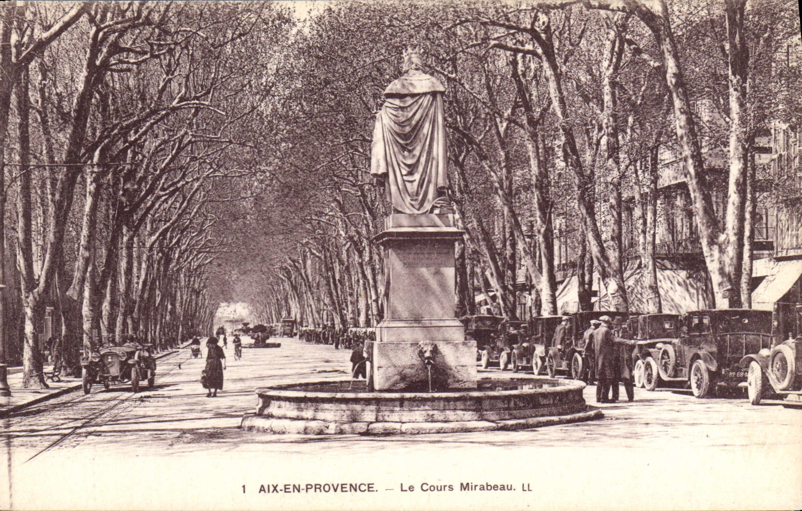 Aix-en-Provence — Le Cours Mirabeau — LL