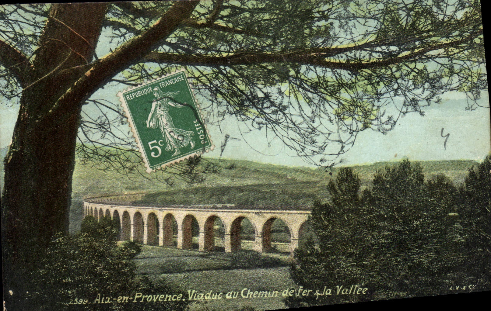 Aix-en-Provence — Viaduc du Chemin de Fer à la Vallée — éditeur L.V. A.C. n°2599