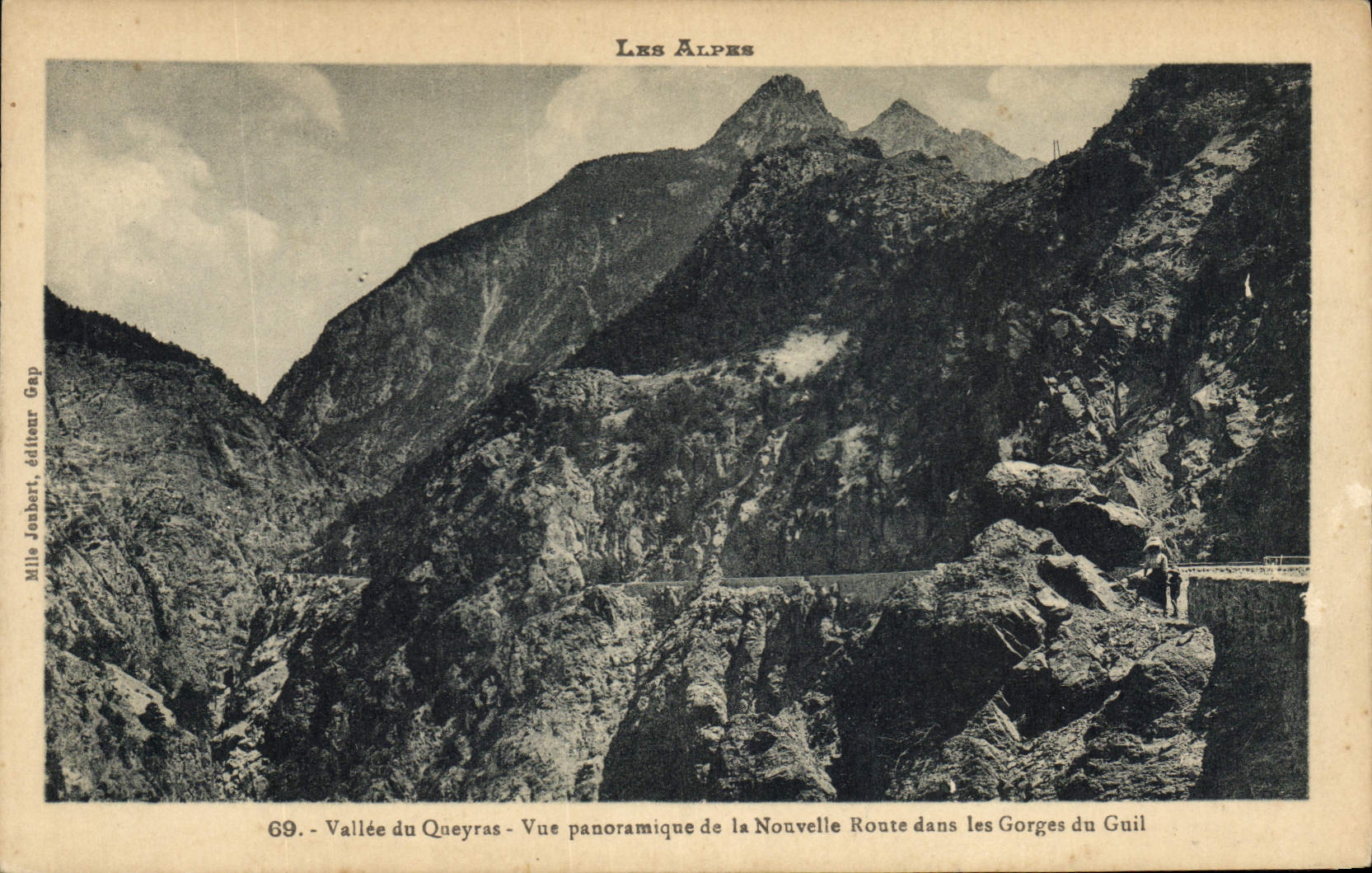 Vallée du Queyras — Vue panoramique de la Nouvelle Route dans les Gorges du Guil — Mille Jonbert, éditeur Gap, n°69