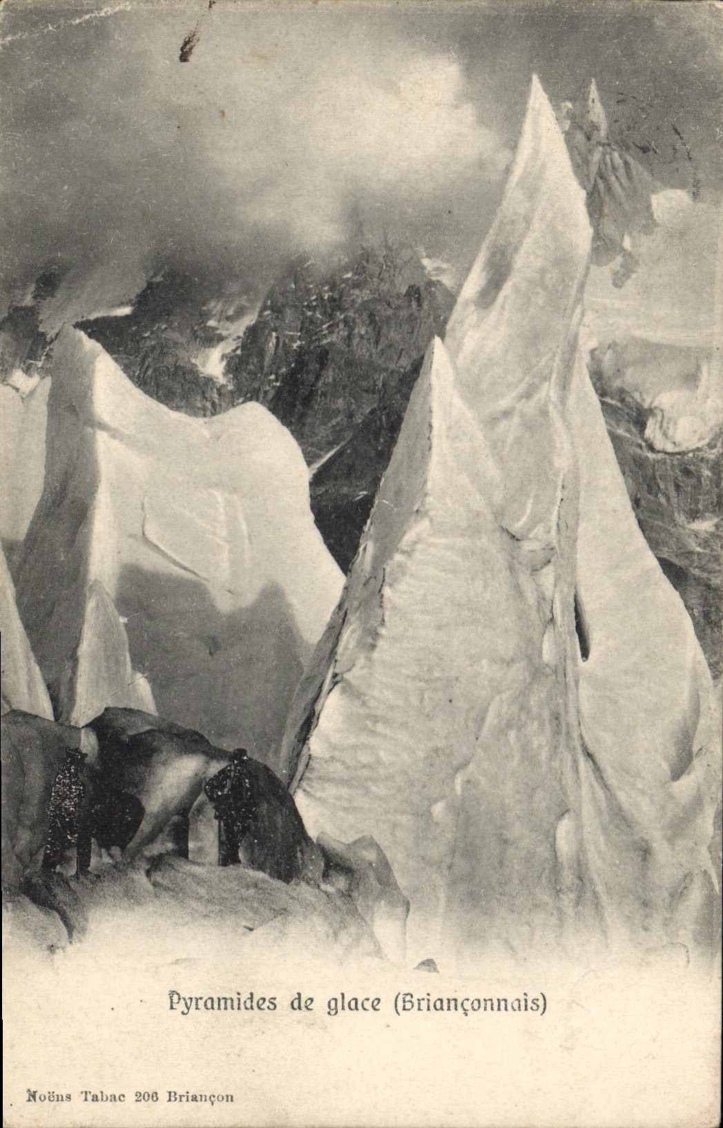 Pyramides de glace (Briançonnais) — Noëns Tabac 206 Briançon