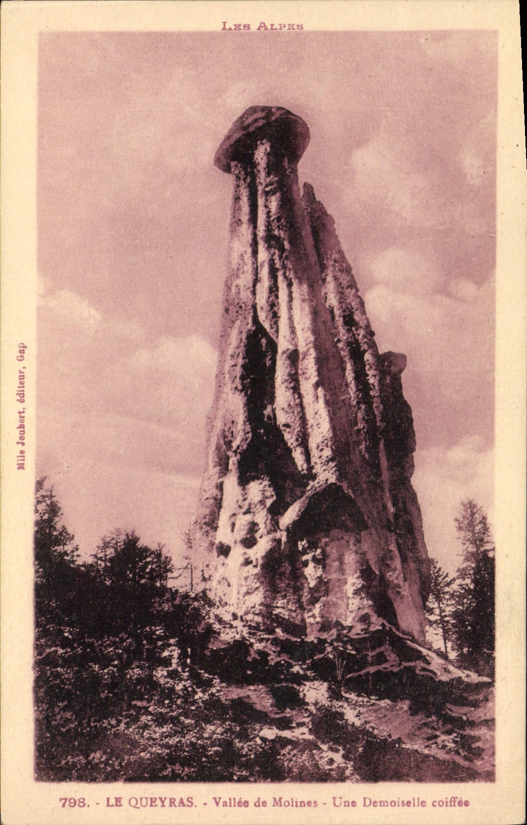 Le Queyras - Vallée de Molines - Une Demoiselle coiffée — Mile Joubert, Gap, n°798