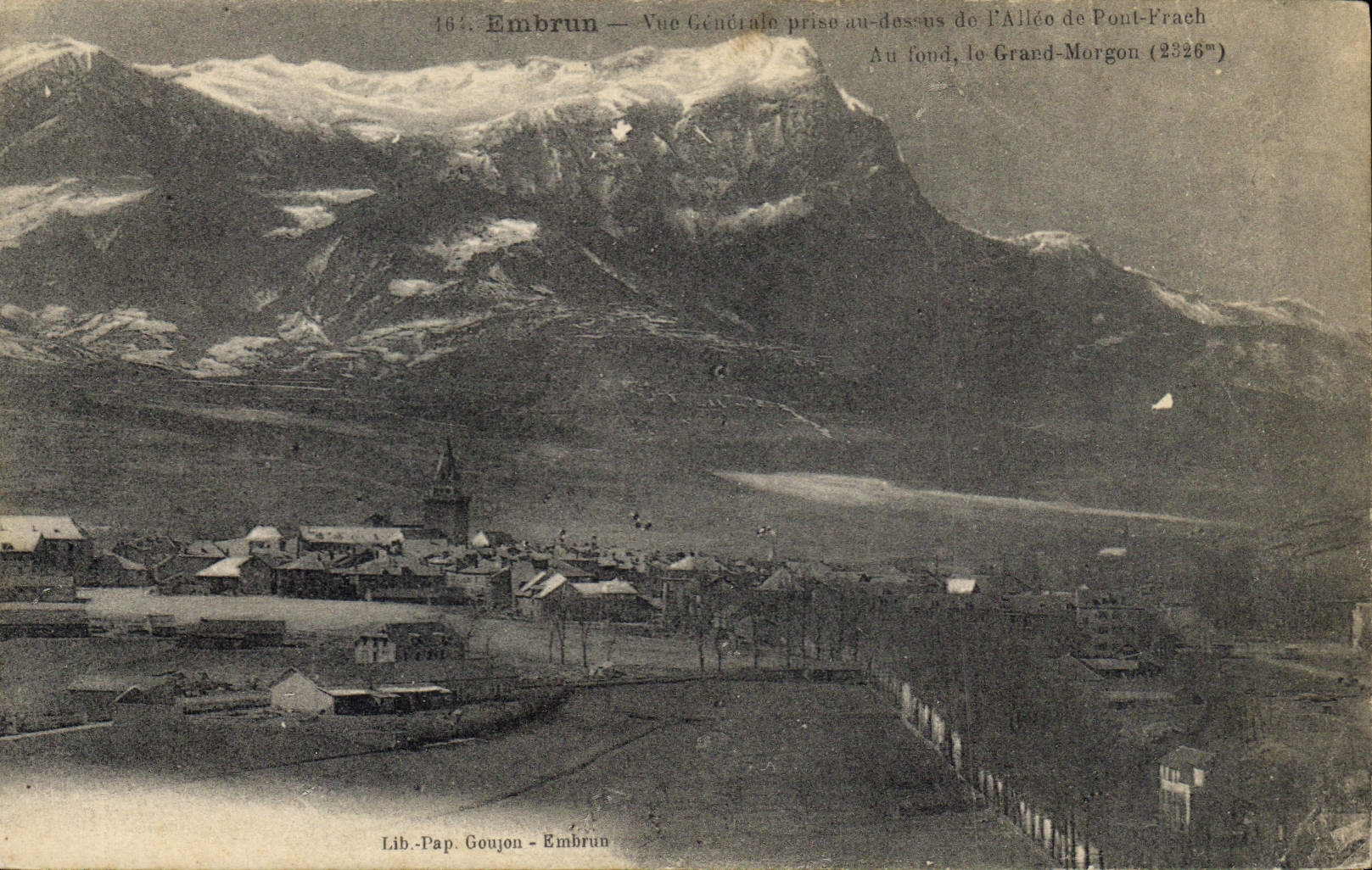 Embrun — Vue Générale prise au-dessus de l'Allée de Pont-Frach — Au fond, le Grand-Morgon (2326m) — Lib. Pap. Goujon - Embrun
