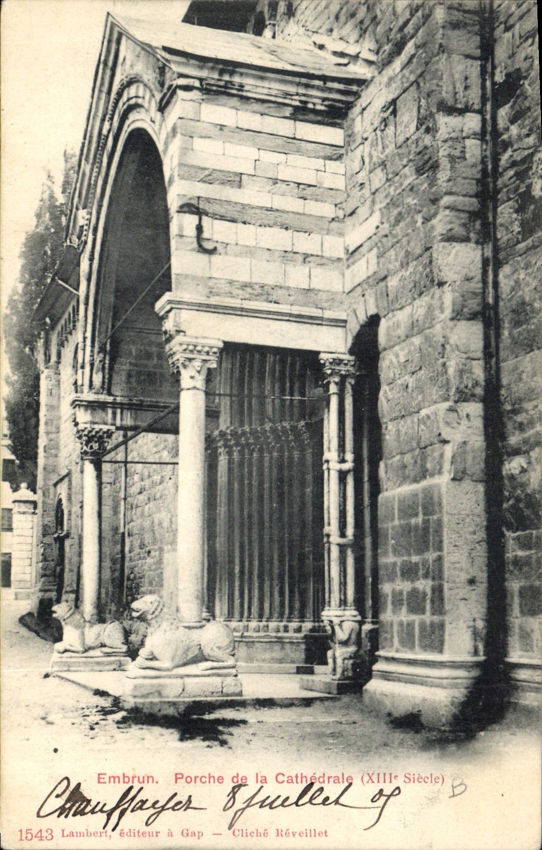 Embrun. Porche de la Cathédrale (XIIIe Siècle) — Chauffayer, éditeur à Gap — Cliché Réveillet