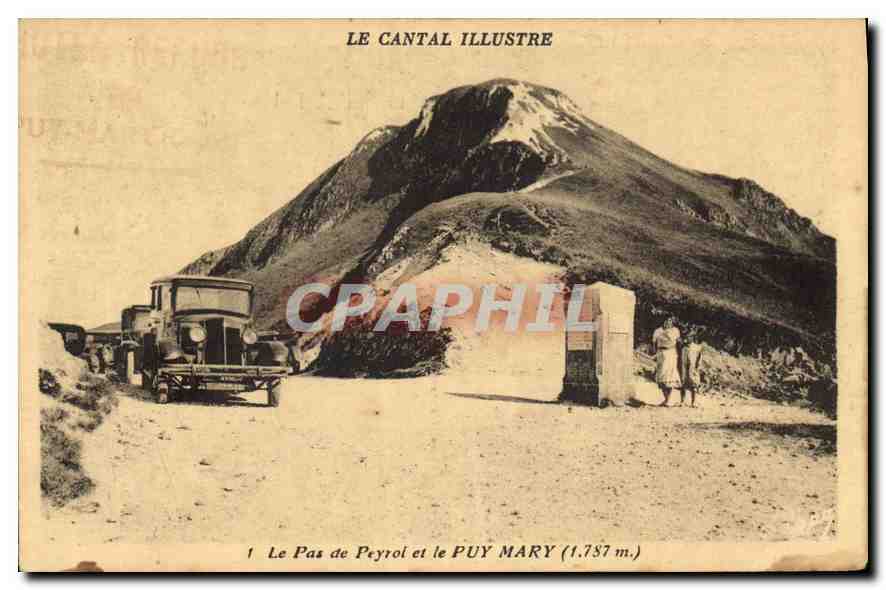CPA Le Cantal Illustre le Pas de Peyrol et le Puy Mary Automobile