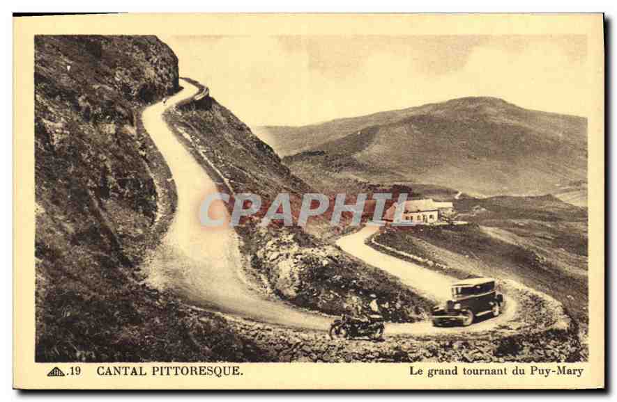 CPA Cantal Pittoresque le Grand Tournant du Puy Mary Moto automobile