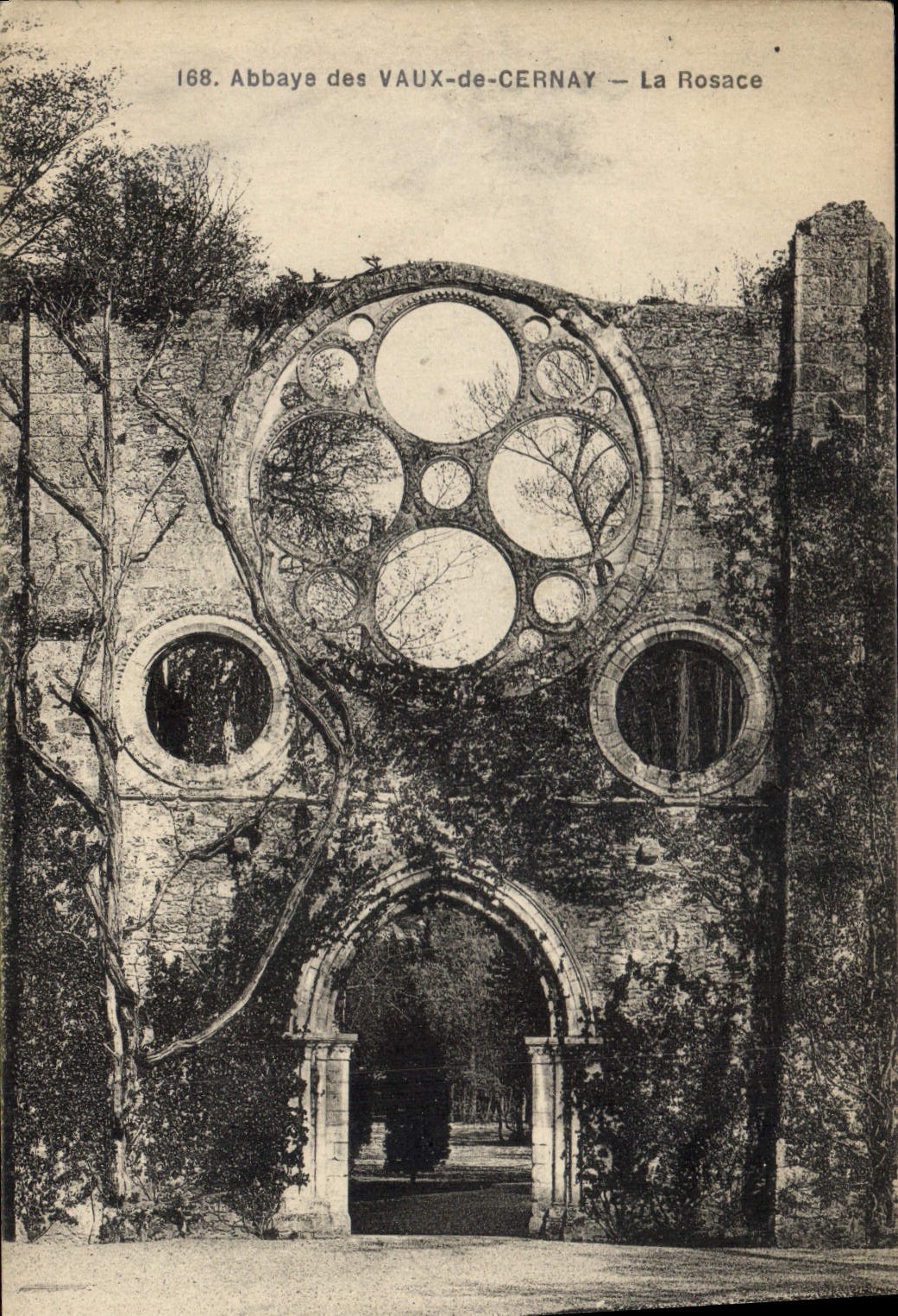 Abbaye des VAUX-de-CERNAY — La Rosace — éd. Loiret, n°168