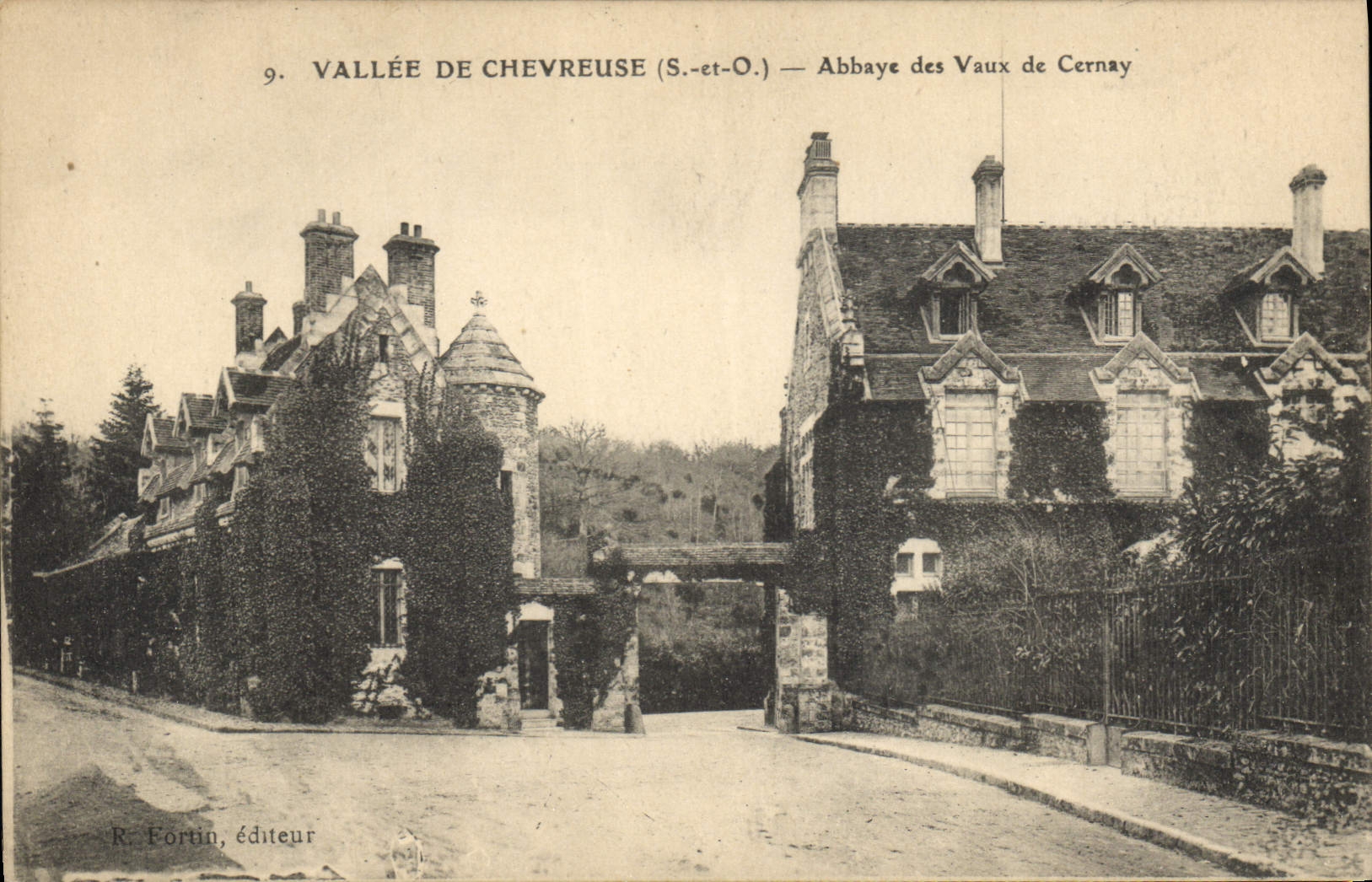 Vallée de Chevreuse (S.-et-O.) — Abbaye des Vaux de Cernay — R. Fortin, éditeur