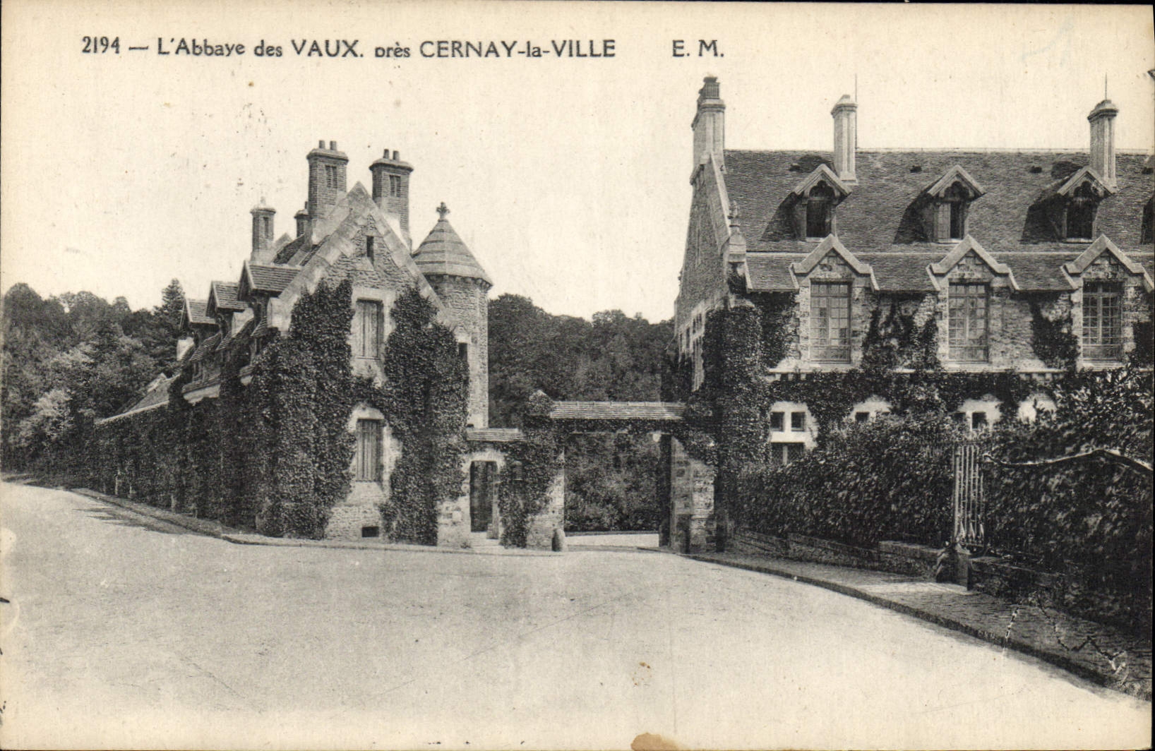L'Abbaye des Vaux près Cernay-la-Ville — E.M. n°2194
