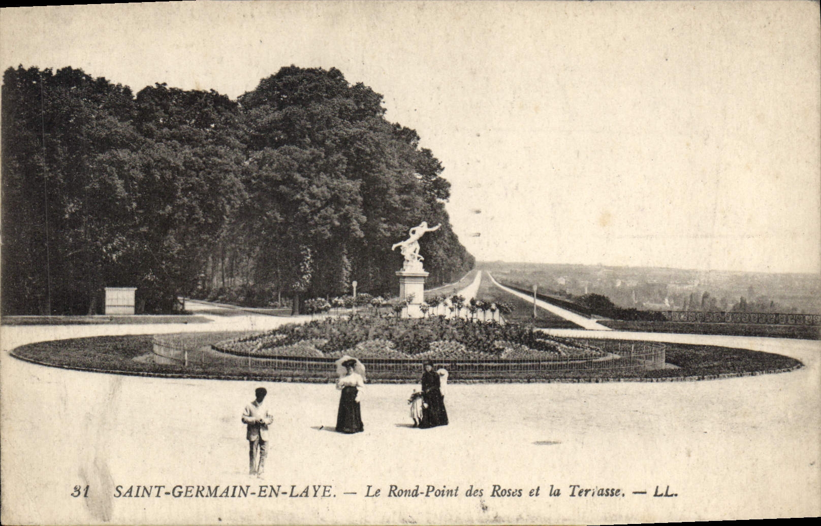 Saint-Germain-en-Laye — Rond-Point des Roses und Terrasse — LL.
