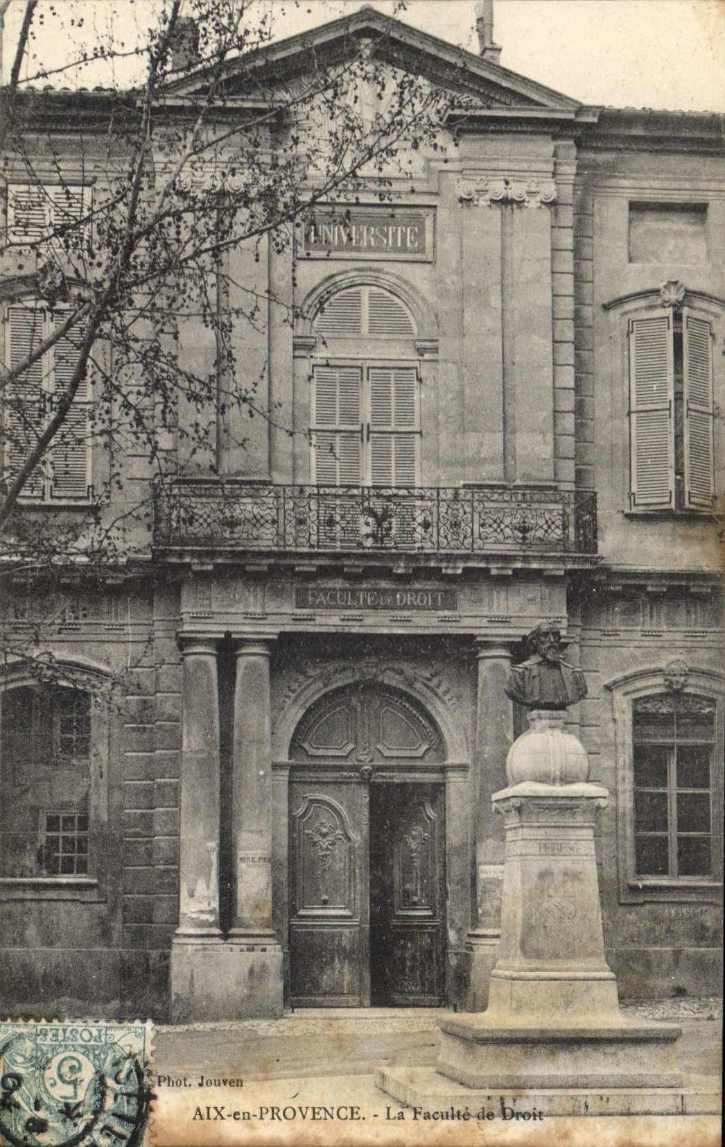 Aix-en-Provence — La Faculté de Droit — Phot. Jouven