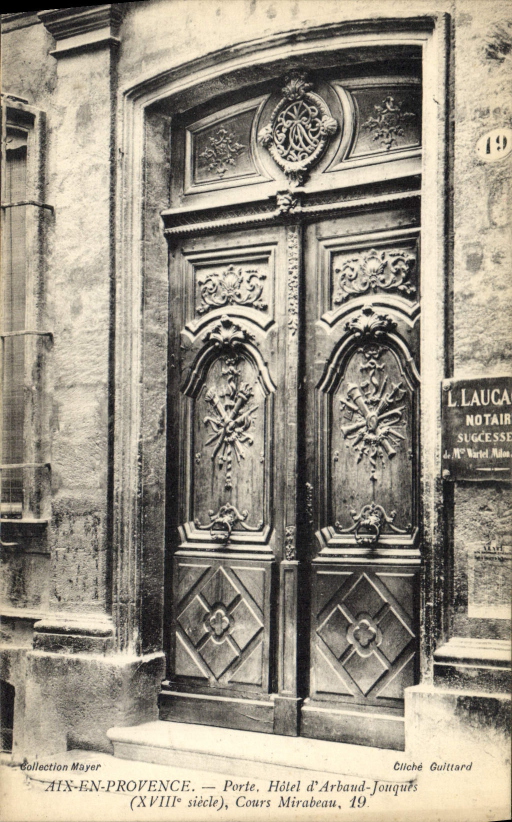 Aix-en-Provence — Porte, Hôtel d'Arbaud-Jouques (XVIIIe siècle), Cours Mirabeau, 19