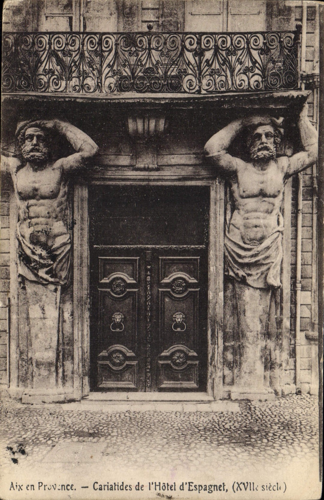 Aix-en-Provence — Cariatides de l'Hôtel d'Espagnet (XVIIe siècle)