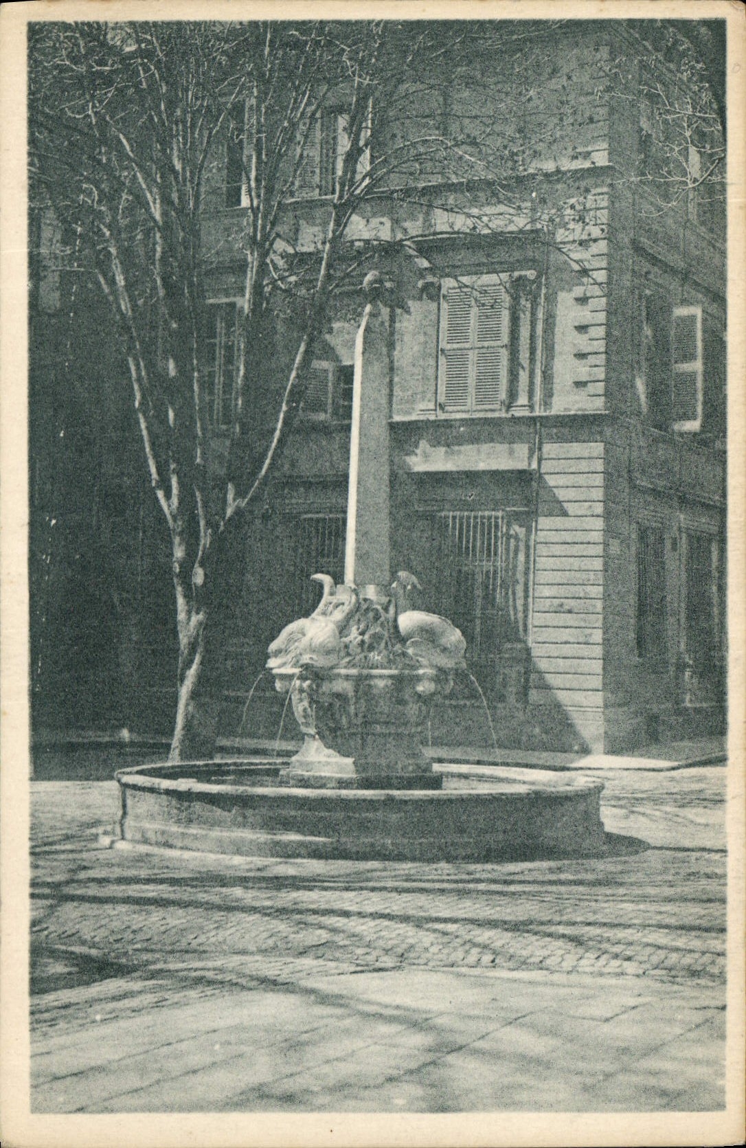 Aix-en-Provence — Fontaine des Quatre-Pauphins — J. Goulard, Éditeur E. Bonna