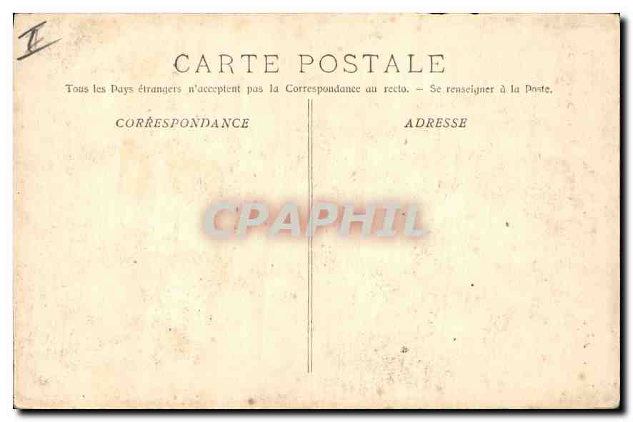 Aix-en-Provence — La Fontaine des 4 Dauphins et la Rue Cardinale — photo Guittard — Verso