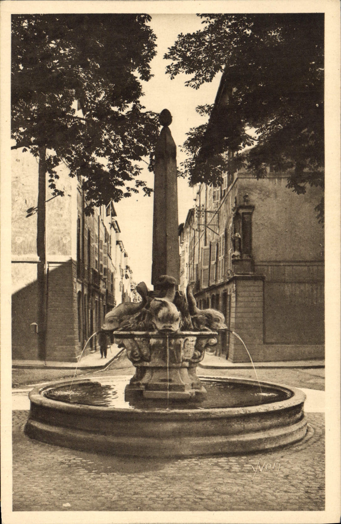 Aix-en-Provence — Fountain of the Four Dolphins — Éditions d'Art YVON, Paris
