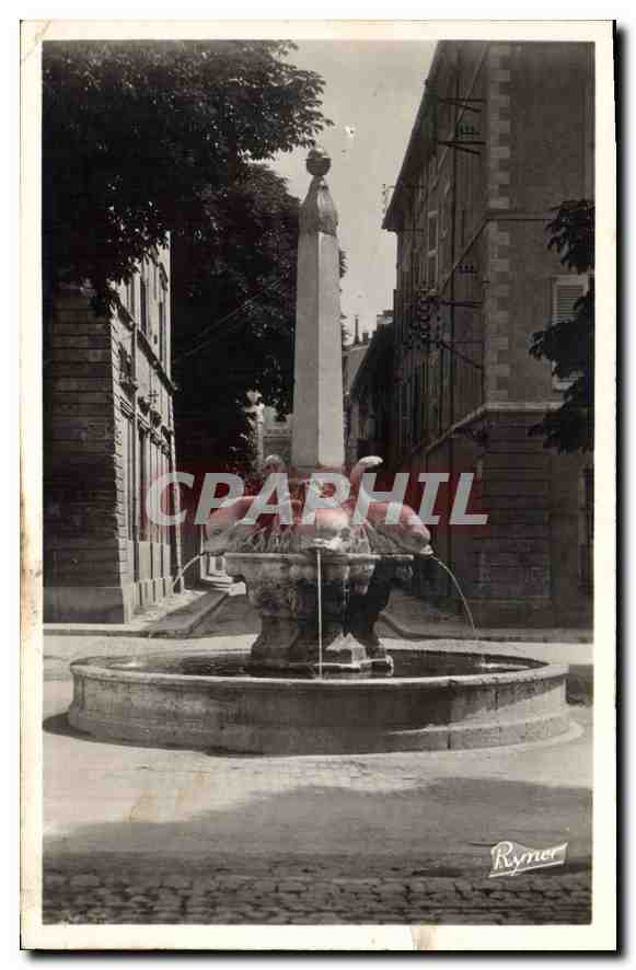 Aix-en-Provence — La Fontaine des Quatre-Dauphins — Éditions Ryner