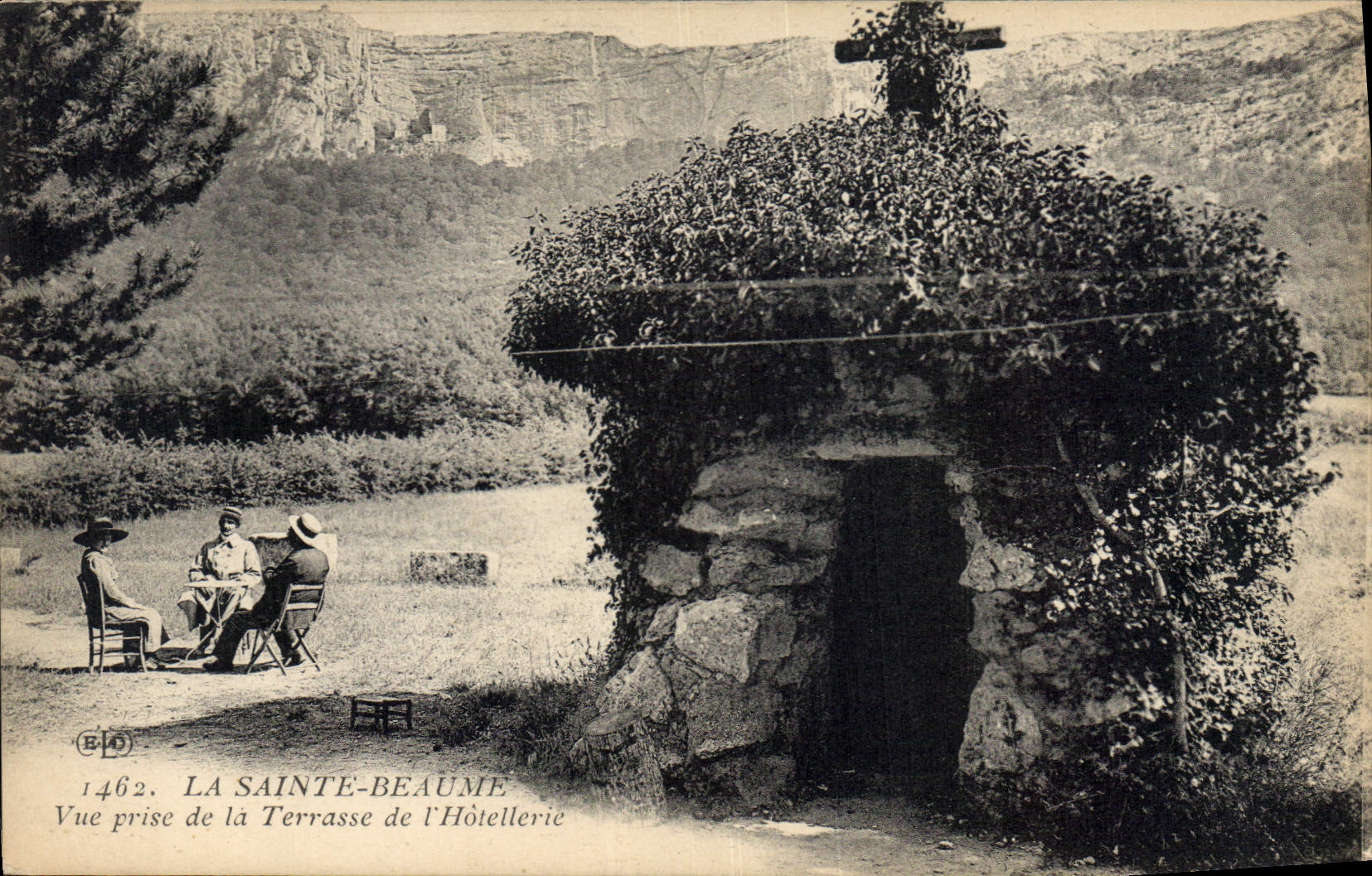 La Sainte-Beaume — Vue prise de la Terrasse de l'Hôtellerie — Éditeur ELD, n° 1462