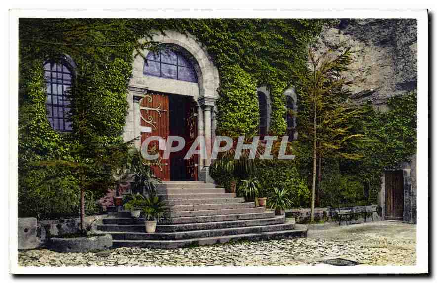 L'Entrée de la Grotte — Sainte-Baume — Hotellerie de la Sainte-Baume